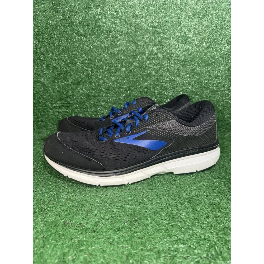 Brooks dyad 10